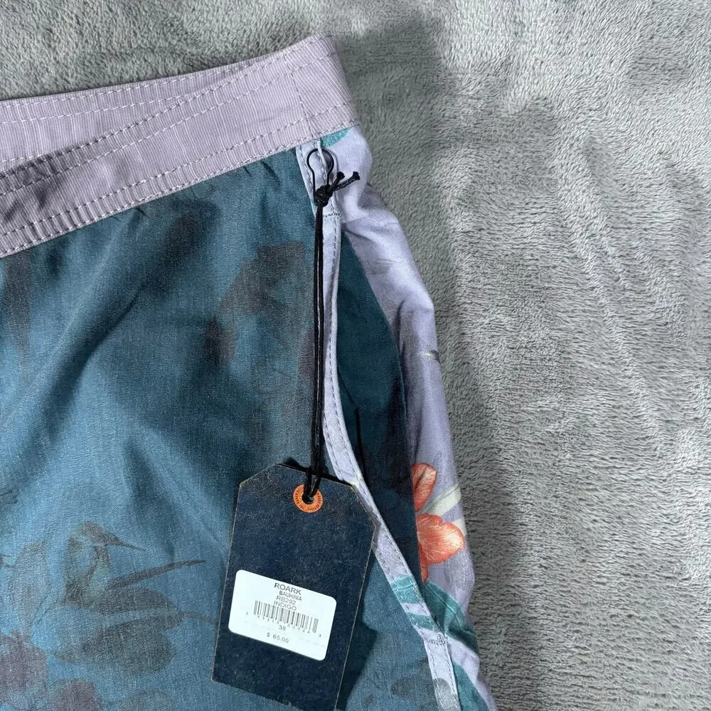 Roark Bauhinia Chiller Scallop Boardshorts Men’s Size 38 Indigo Floral NWT